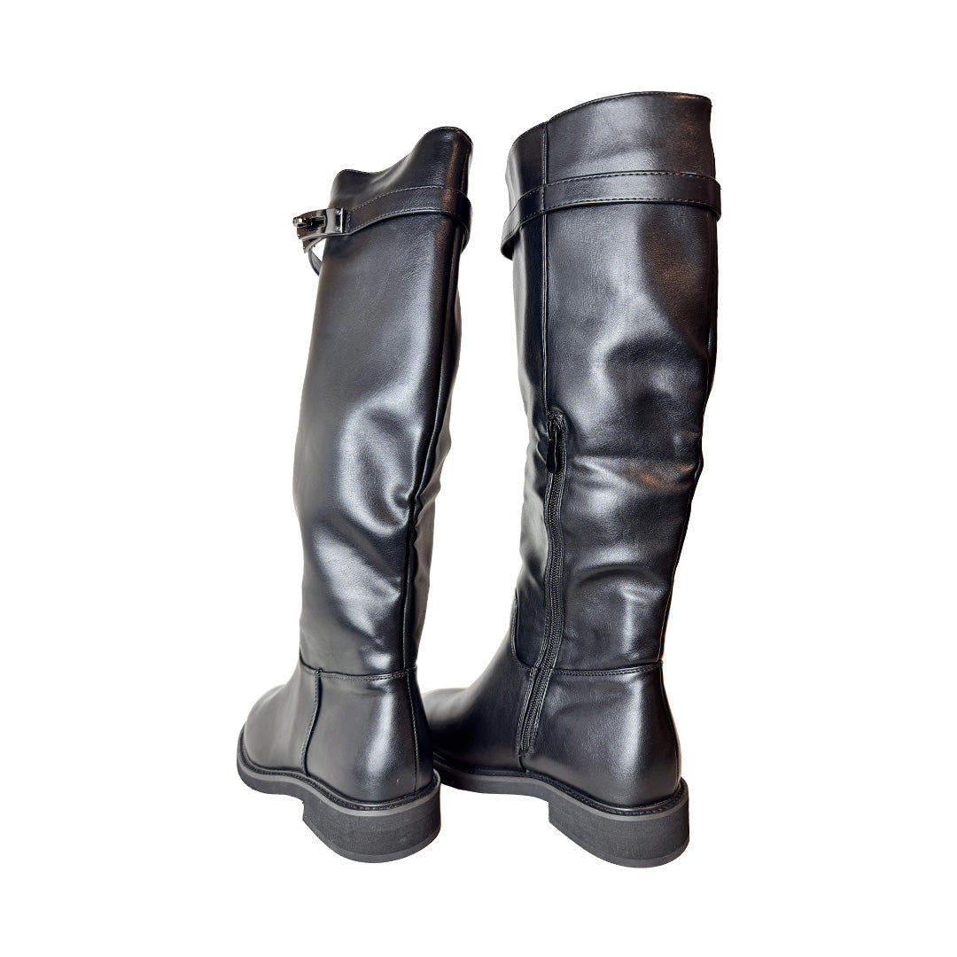Stivale Donna Kharisma Alto Nero | Cinturino con Chiave | Zip Interna