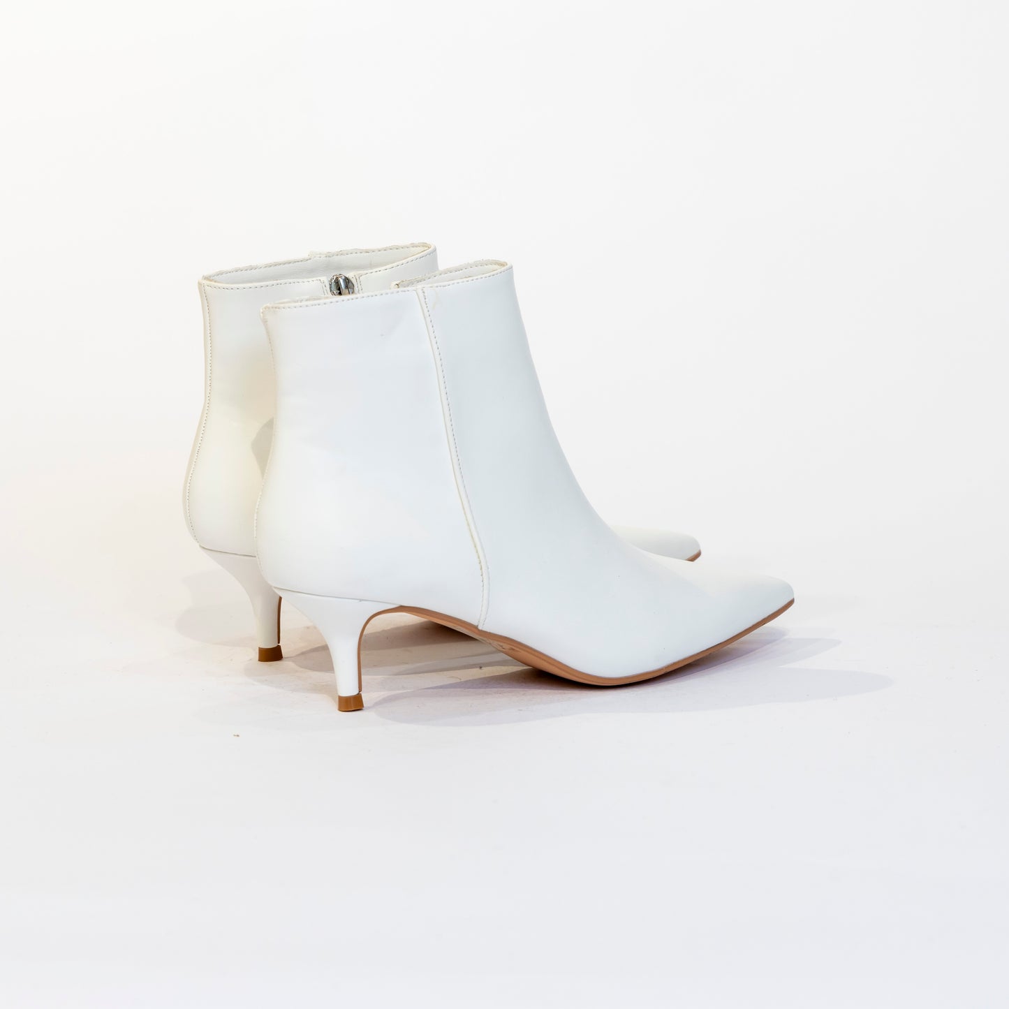 Stivaletto C'Est Moi Bianco a Punta – Urban Chic in Ecopelle – H 50mm