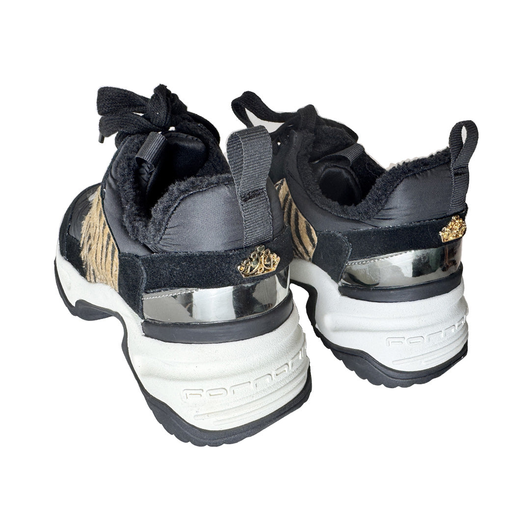 Sneaker Fornarina Nera in Suede – Effetto 100g con Interno in Pelliccia