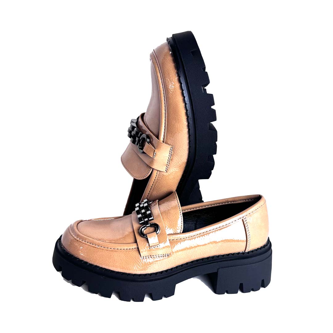 Mocassino Donna Naplak Caramello con Catena e Suola Carrarmato – Tacco 20 mm