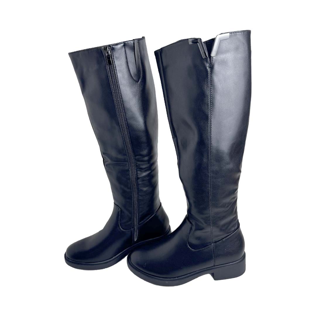 Stivale nero in ecopelle con inserto a V sul gambale – tacco 20