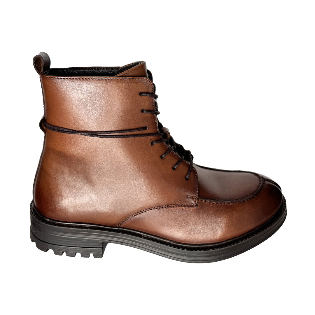 Anfibio Mille 940 Dino's in Pelle Cognac – Stringato con Suola Antiscivolo