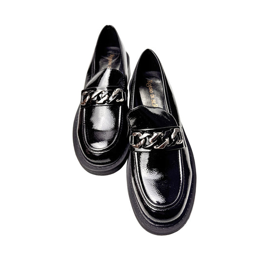 Mocassino Rosso di Sera in Vernice Nera con Catena Antracite