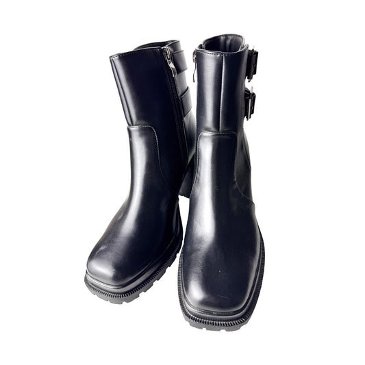 Stivaletto Karos Modello Biker Nero – Tacco 7 cm e Zip Laterale