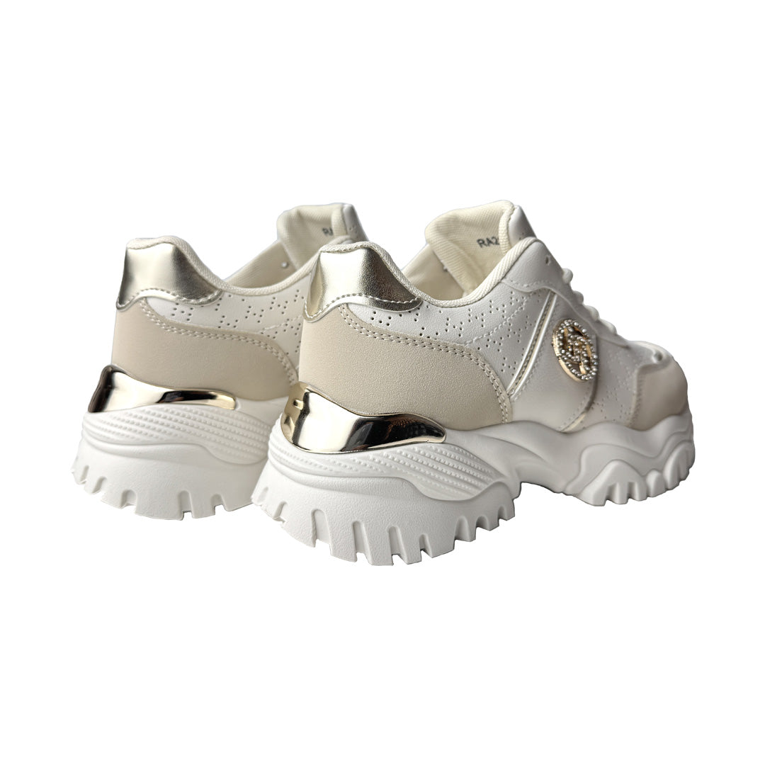 Sneaker panna e beige Defilè traforata con strass e suola carrarmato