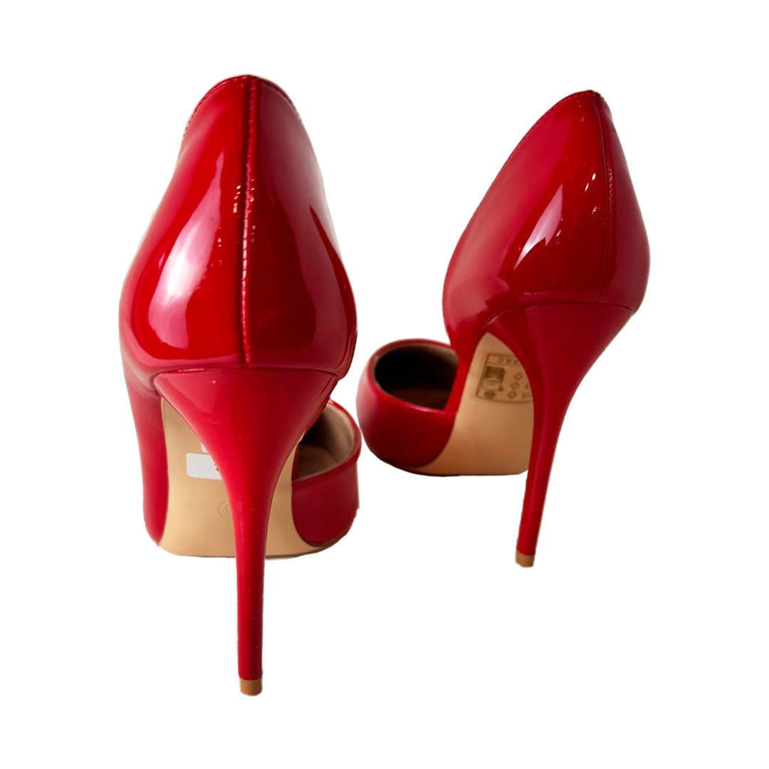 Décolleté Rosso di Sera: Vernice Rosso, Interno a Goccia, Suola Antiscivolo