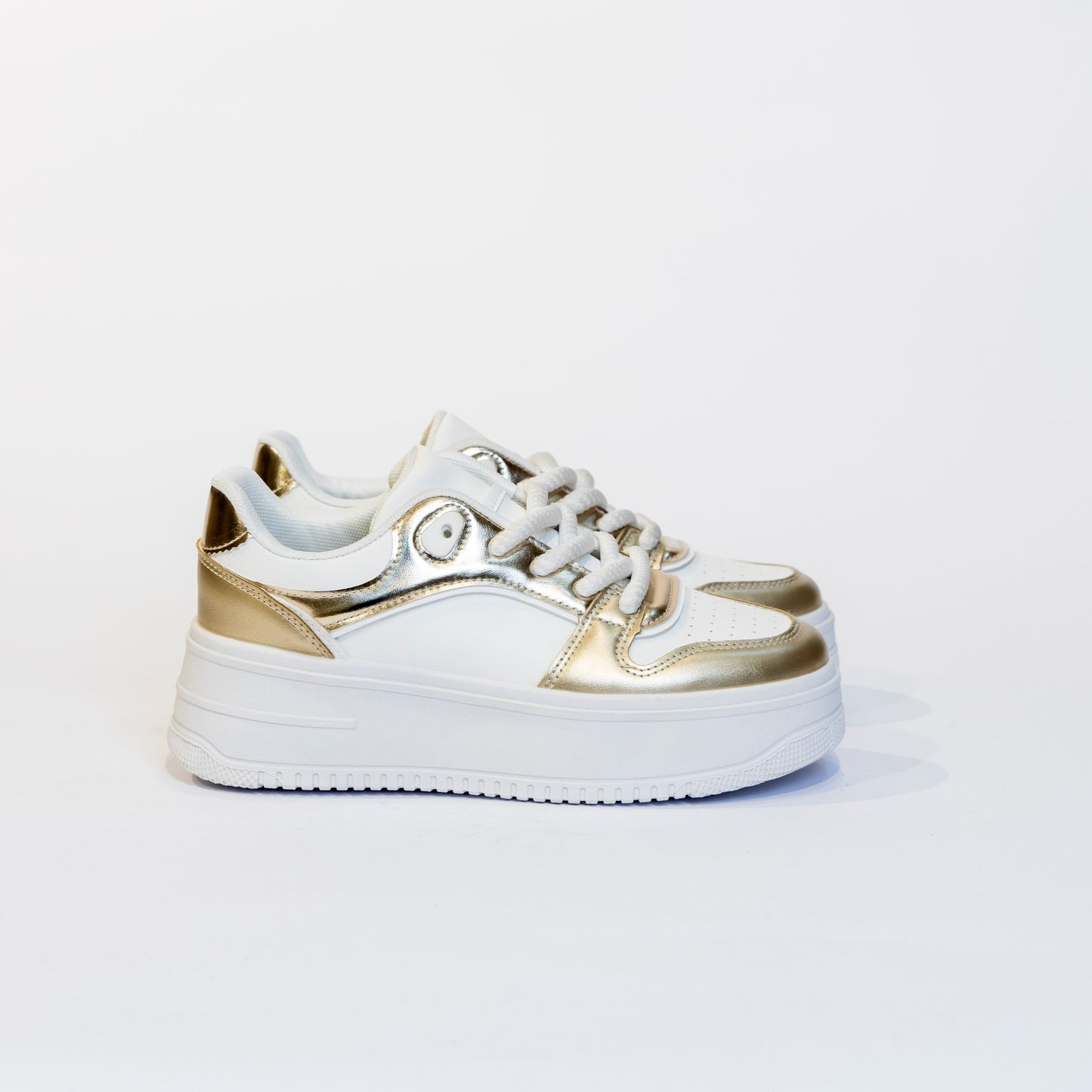 Sneakers bianco e oro