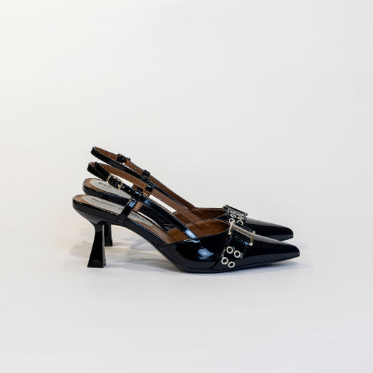 Chanel vernice nero con fibbia