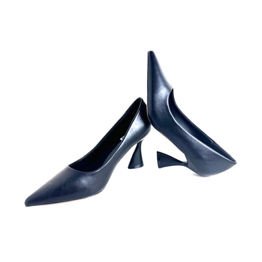 Décolleté Karos Nera – Tacco 7cm a Clessidra – Ecopelle